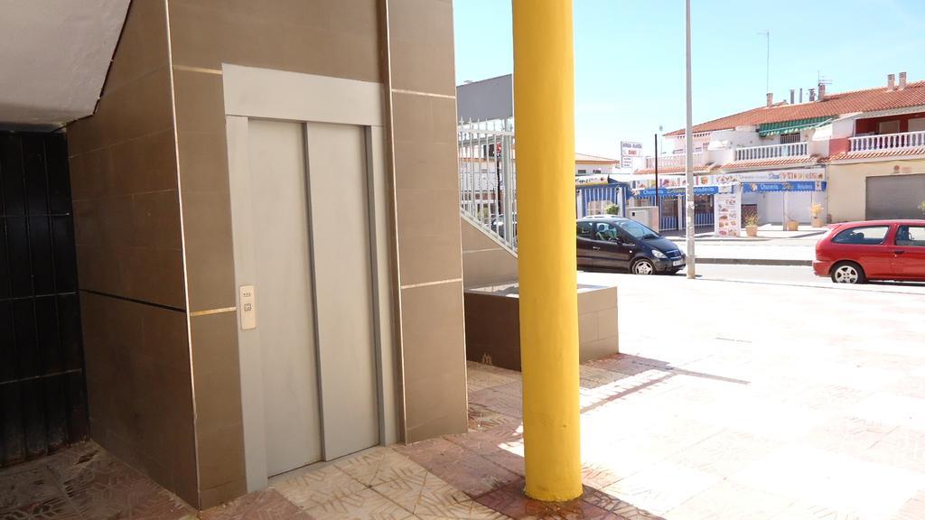 Pension Los Cisnes El Puerto de Mazarrón Exterior foto